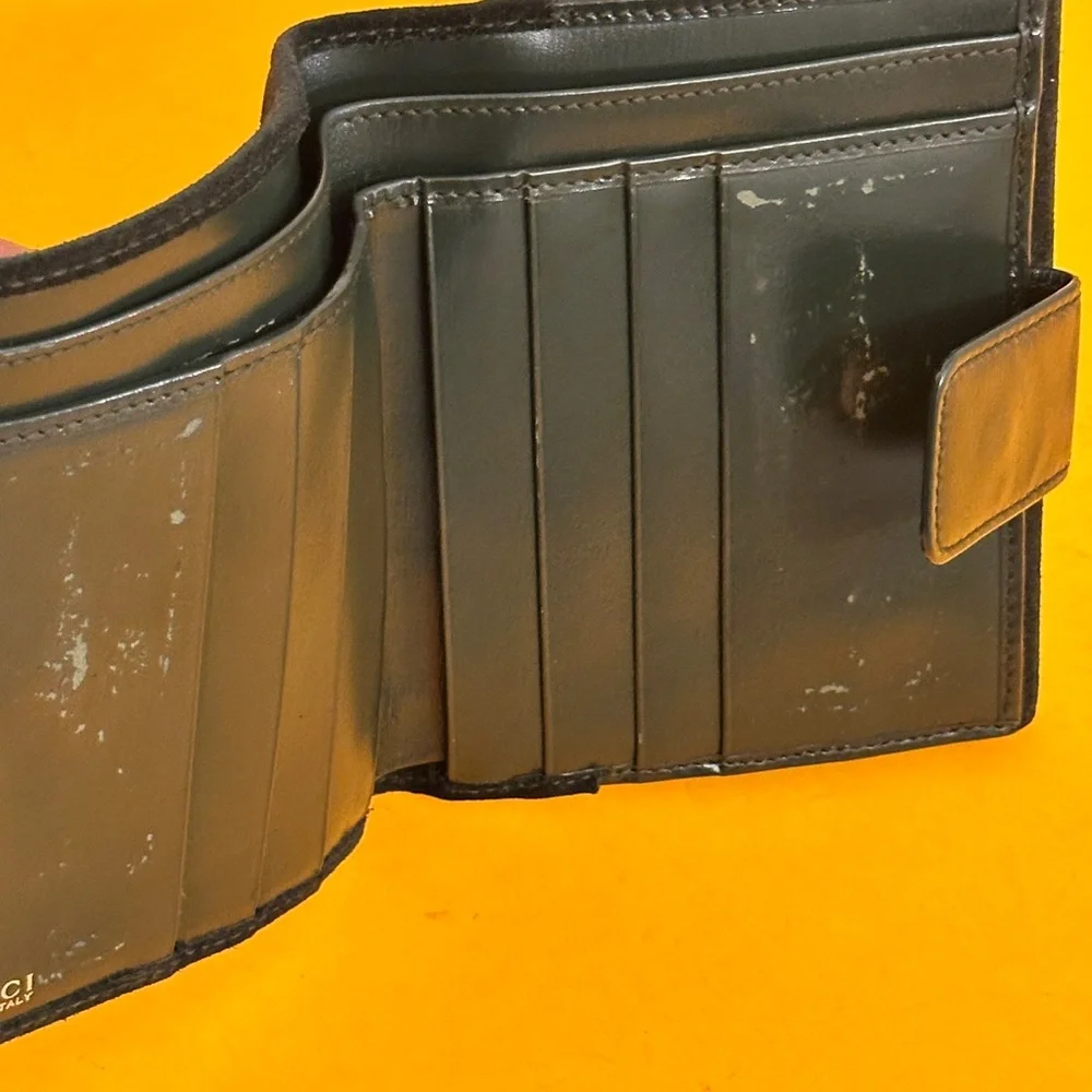 Gucci Black Leather Wallet - Picture 7 of 16